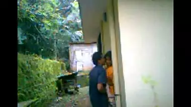 Hindi sex desi porn video of sexy Indian wife Chhavi with neighbor