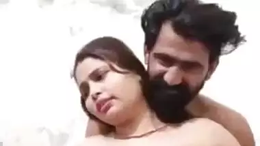 Desi XXX whore allows bearded guy to take her bra off and touch titties