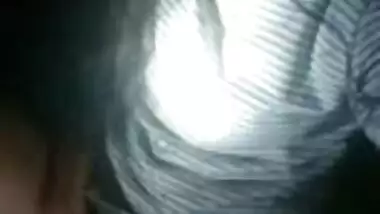 DESI TEEN COLLAGE HOT SEXY SHOWING HER TO BOYFRIEND 2 VID PART 1