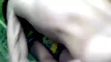 Desi farmer enjoy hardcore fucking with girl in forest