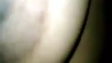 Close up porn video of Indian woman showing her boobs and wet snatch