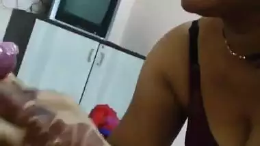 Indian Raand In Delhi Hotel