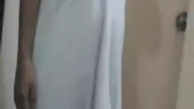 Horny bhabhi inviting a male escort to her bedroom