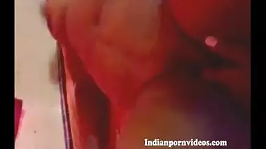 Indian sex scandal video clip of Tamil village bhabhi fucked by neighbor