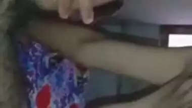 Extremely Cute Babe Remove Condom & Put Inside Pussy and Start Sucking Hindi Talking
