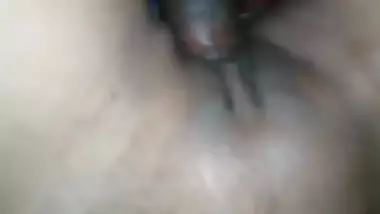 Super horny Indian sex partners decide to film amateur XXX video
