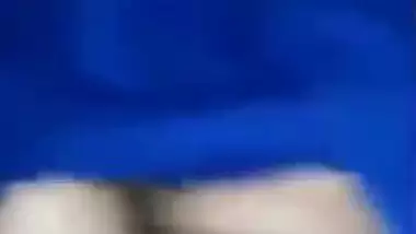 Man turns on camera to film XXX act with Bengali Desi girlfriend