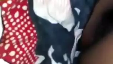 Desi lady's hairy XXX orifice is so beautiful that husband films it