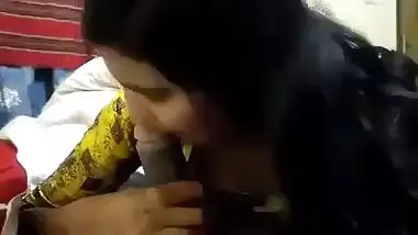 Bhabhi trying dick sucking fsidesi latest video