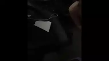 Bengaluru petite college girlfriend gives the perfect blowjob!