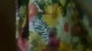 Hot n Sexy Pakistani wife's Private Mujra - Semi Nude dance