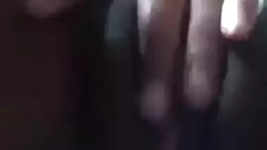 Indian girl has XXX chance to get naked and get tips for masturbation