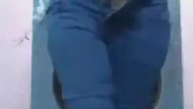 Teen hairy pussy girl stripping nude MMS video for her bf