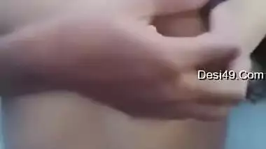 Today Exclusive- Desi Village Girl Showing Her Boobs And Pussy Part 2