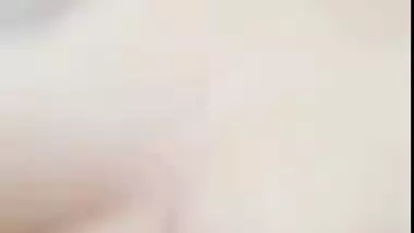 Bengali boudi pussy rubbing after nude bath selfie