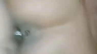 Ham Aur Hamare Pati Mere Ko Doggy Style Mein Chod Rahe Hain