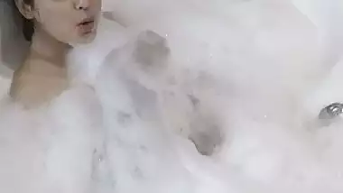 High class couple honeymoon sex photos and viral videos