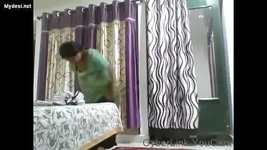 desi telugu aunty dress changing hidden capture by her son mms clip