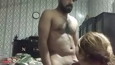Cum slut wife makes her husband’s dry in Pakistani porn
