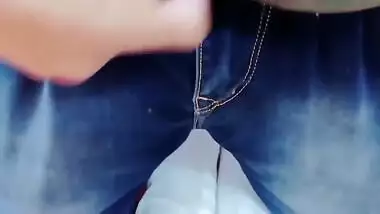 Kuvari Ladki Ghar Pr Akeli Soyi Huyi Thi Tabhi Chor Gye Porn Movie Full 4k Video Hd Slim Girl Desi Porn