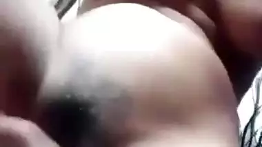 Bengali village girl sexy and nude fingering MMS