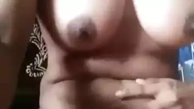 Sexy Figure Cheating Married Bhabi Video For Lover